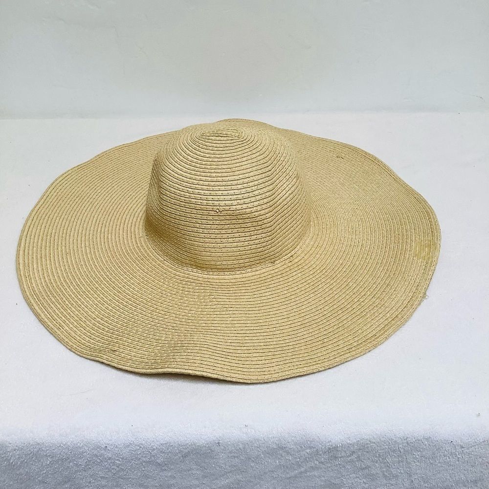 FLOPPY STRAW HAT 